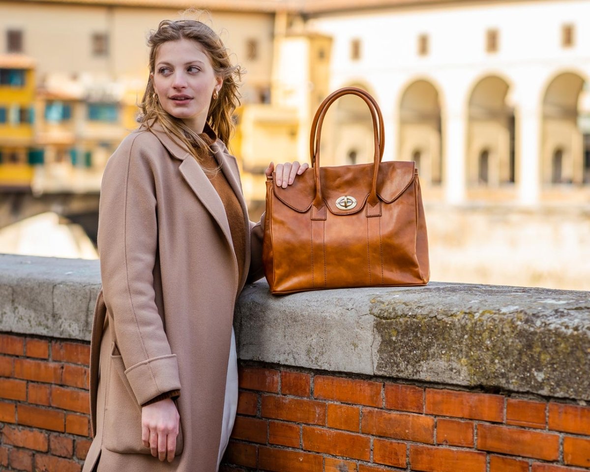 Clear Your Schedule - Dark Brown - Pampora Leather