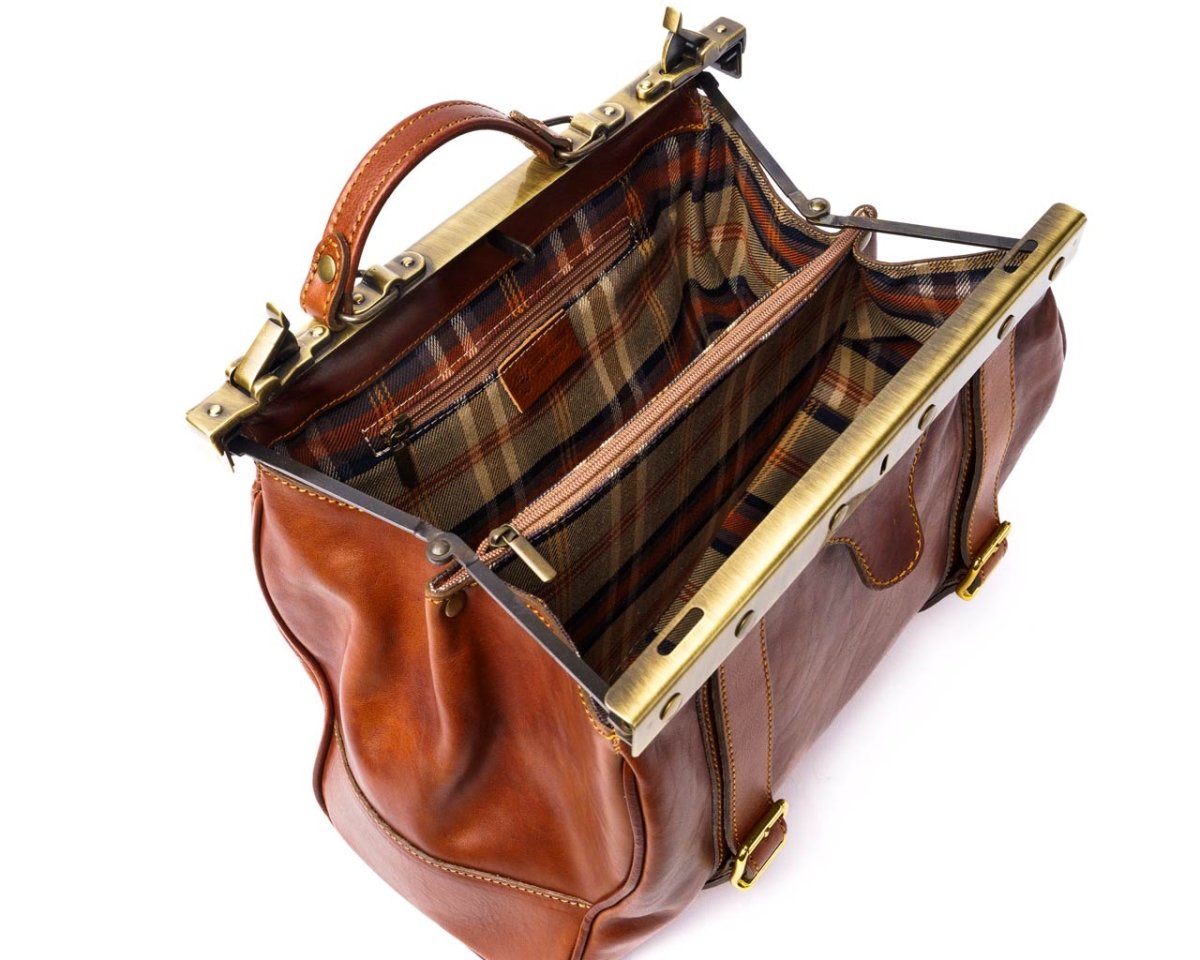 Doctor Delight - Dark Brown - Pampora Leather