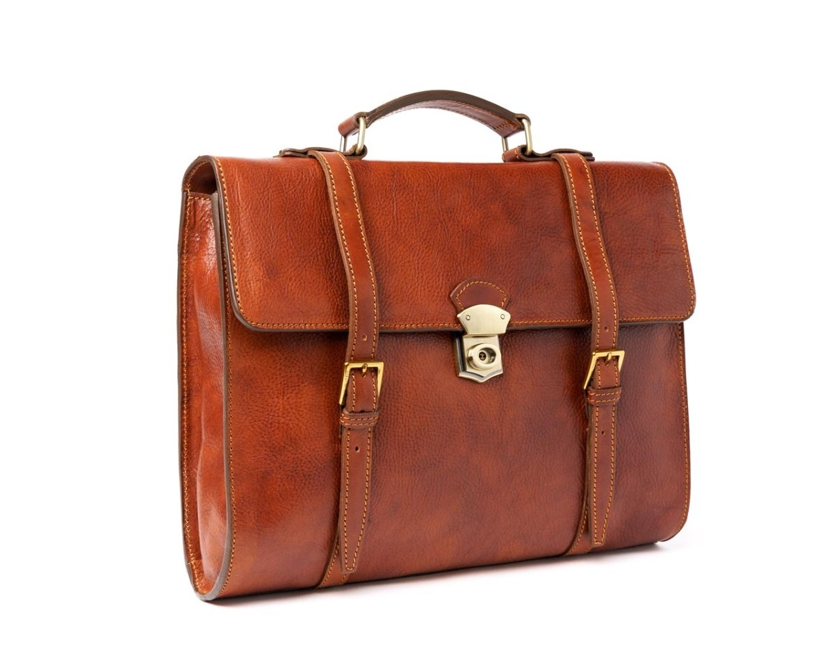 Making Big Moves - Dark Brown - Pampora Leather