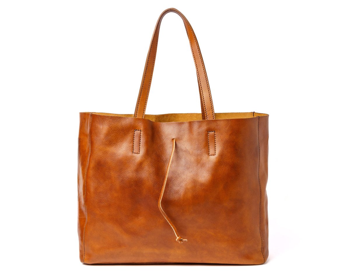 On A Voyage - Honey Brown - Pampora Leather