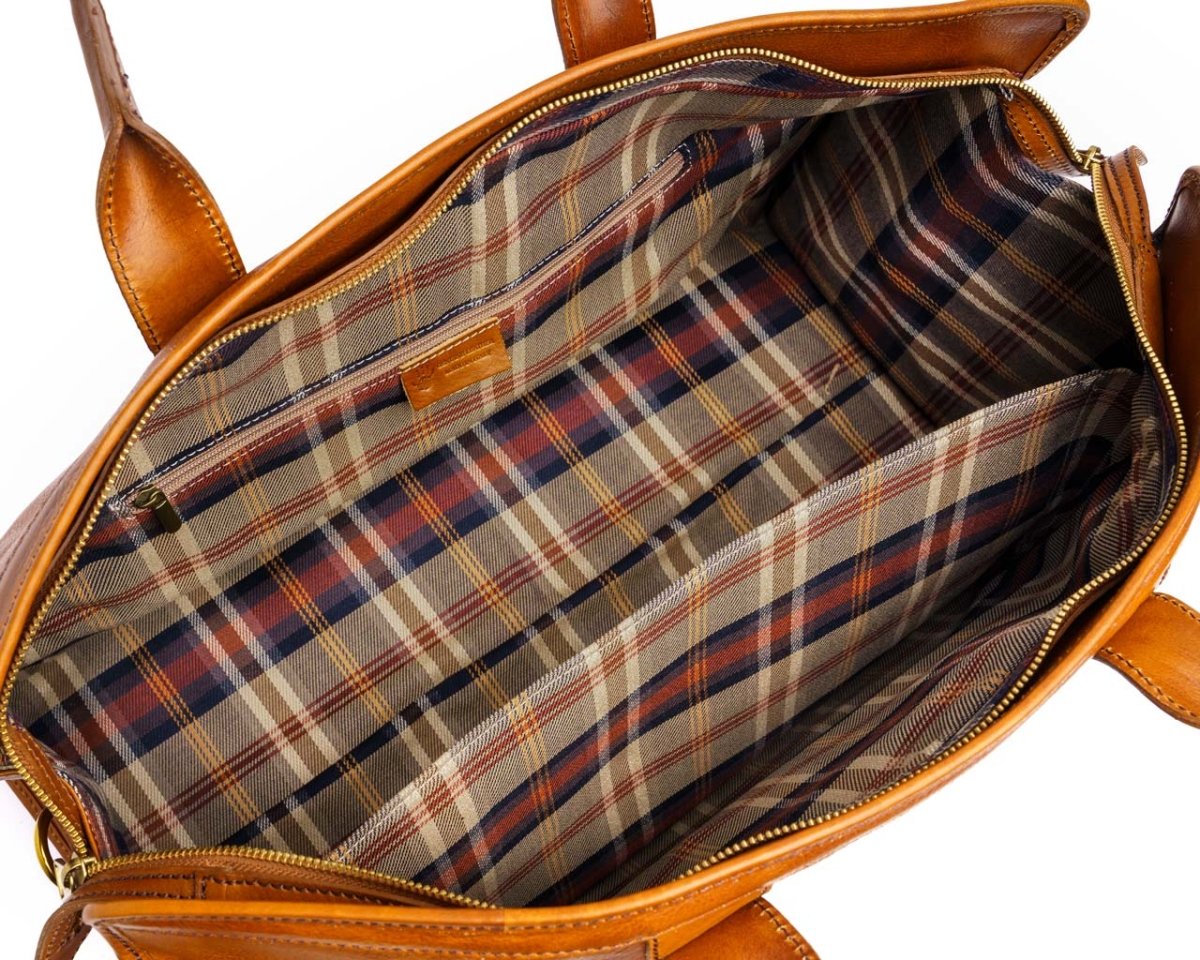 On The Move - Honey Brown - Pampora Leather