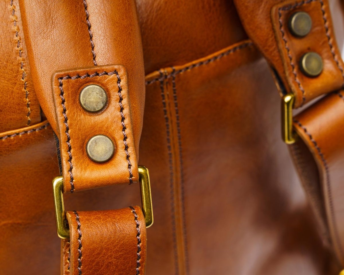 Trip To Downtown - Honey Brown - Pampora Leather