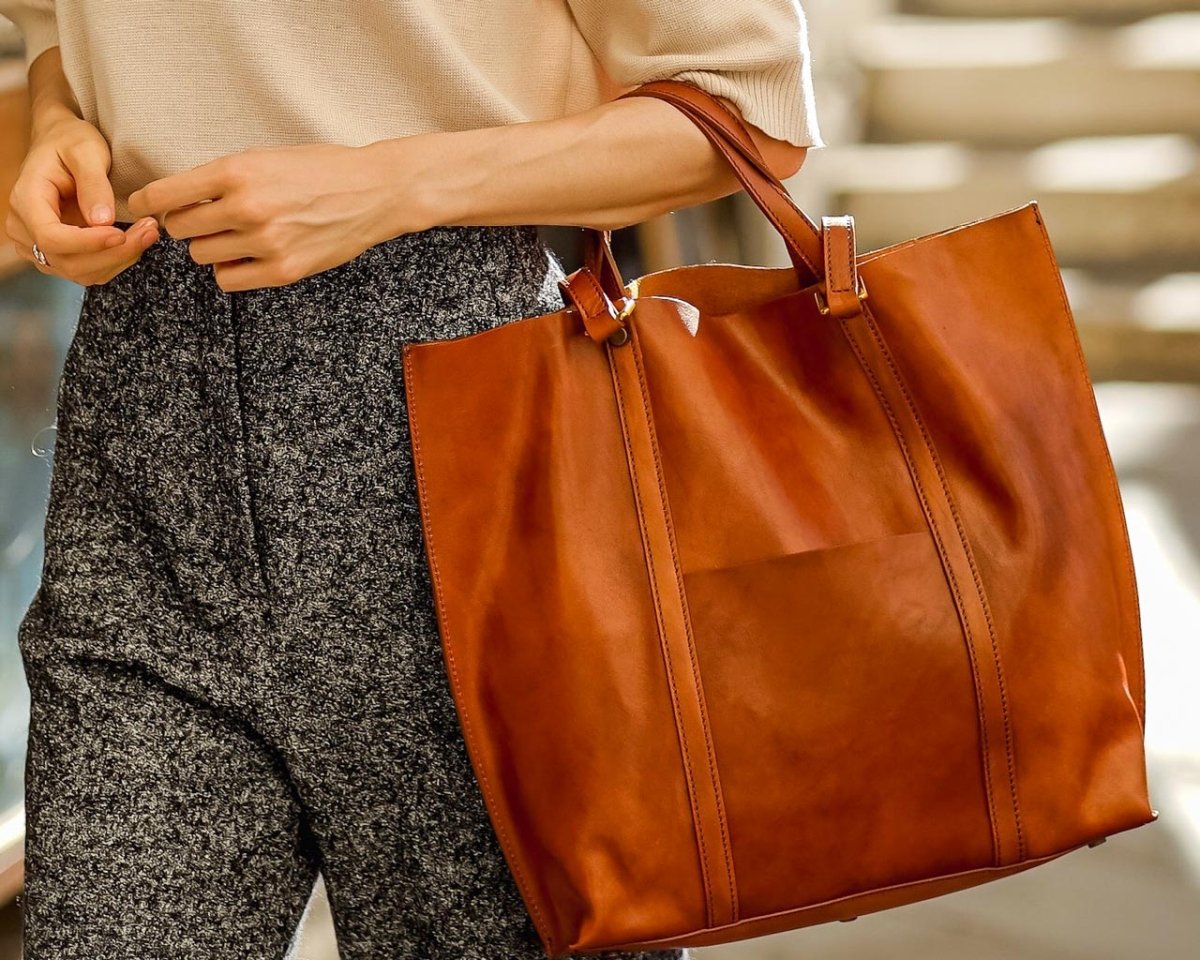 Vintage Vibes - Honey Brown - Pampora Leather