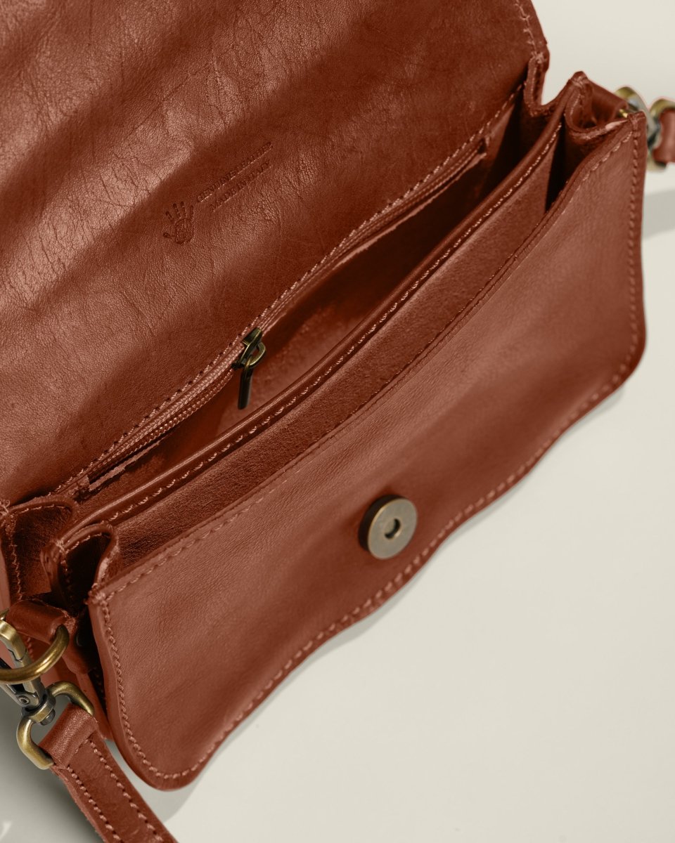 Weekend Ready - Honey Brown - Pampora Leather