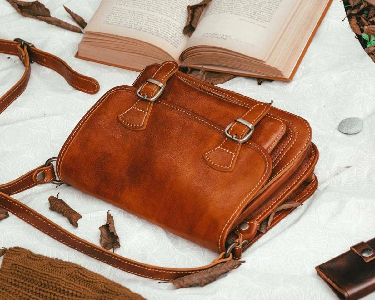 Adventure Ready - Honey Brown - Pampora Leather