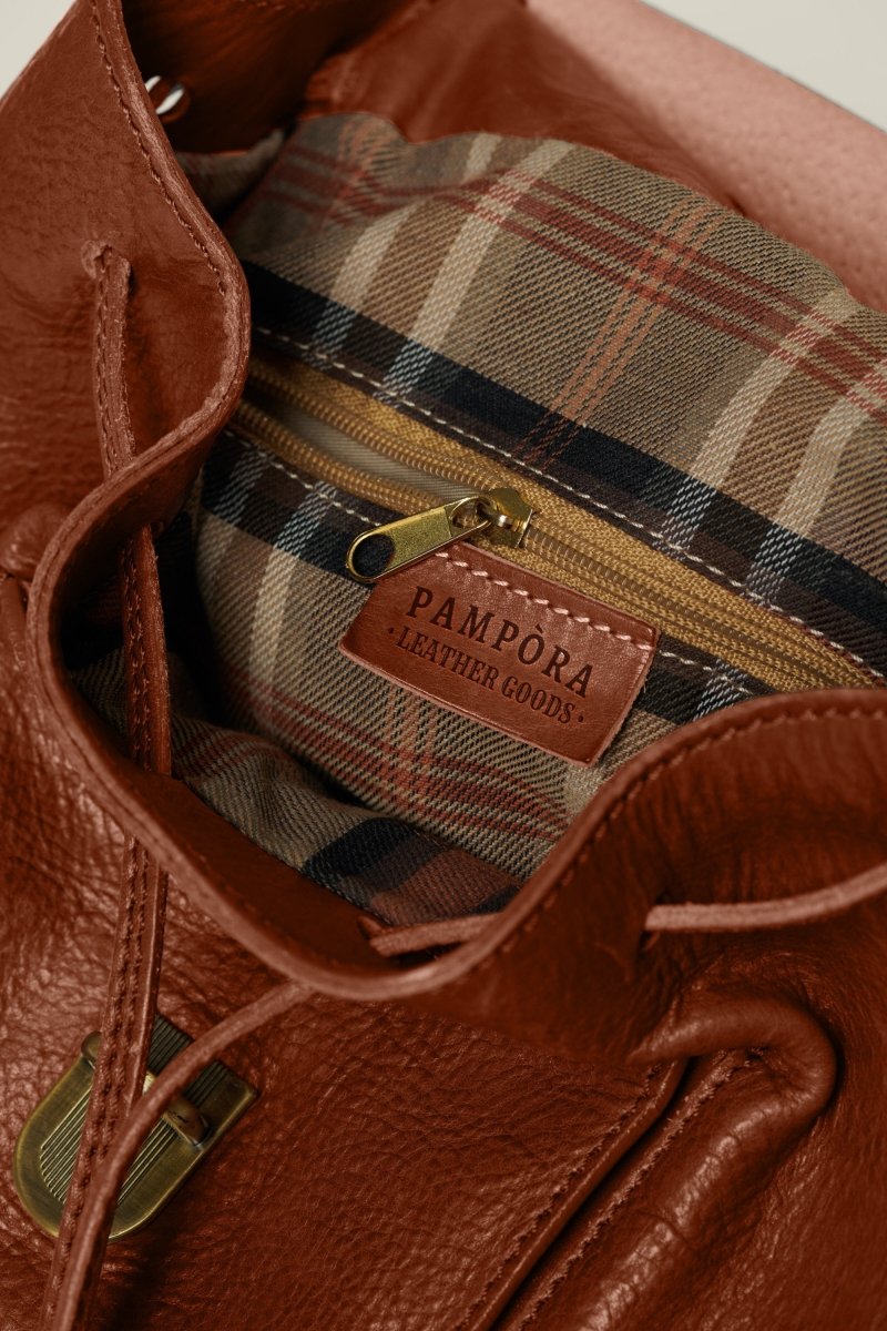 Cool Pleasures - Honey Brown - Pampora Leather