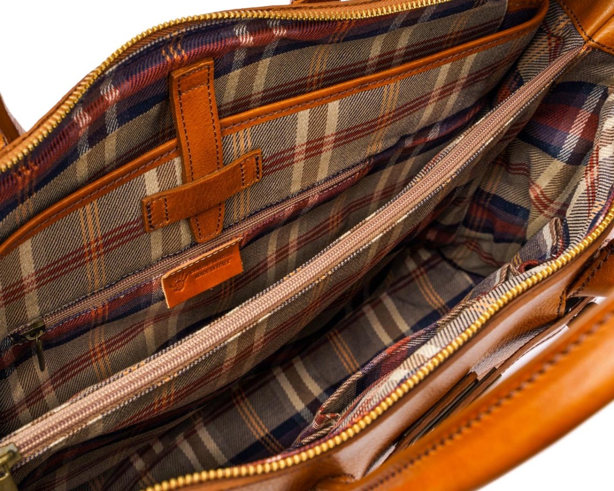 The Predator - Honey Brown - Pampora Leather