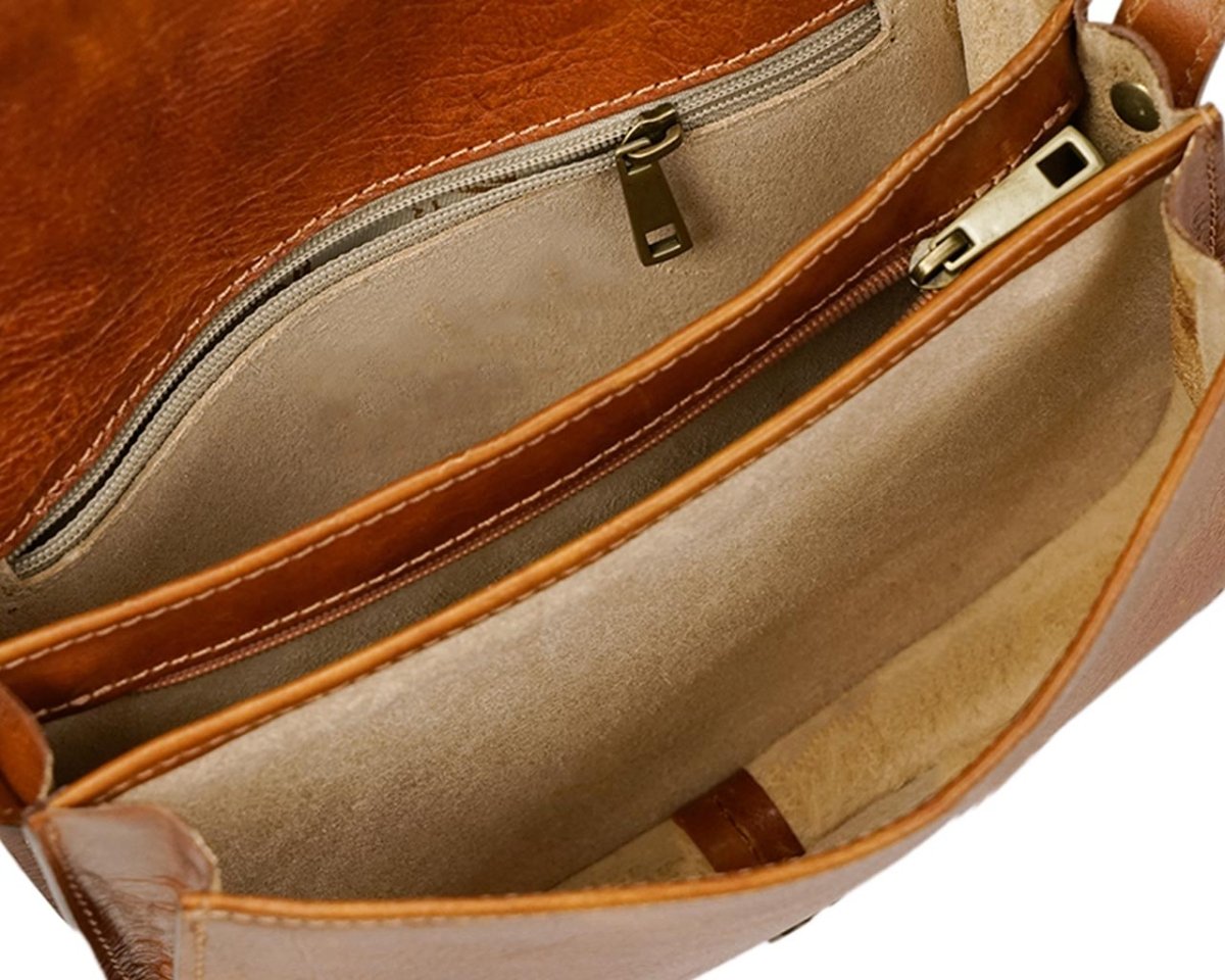 World Venture - Dark Brown - Pampora Leather